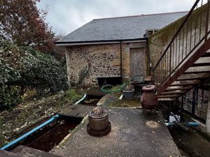 Photo 9- click for photo gallery